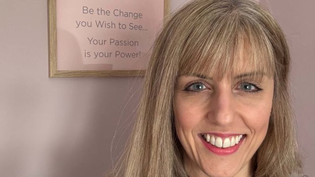 IMG_2691 – Yvonne Devereux